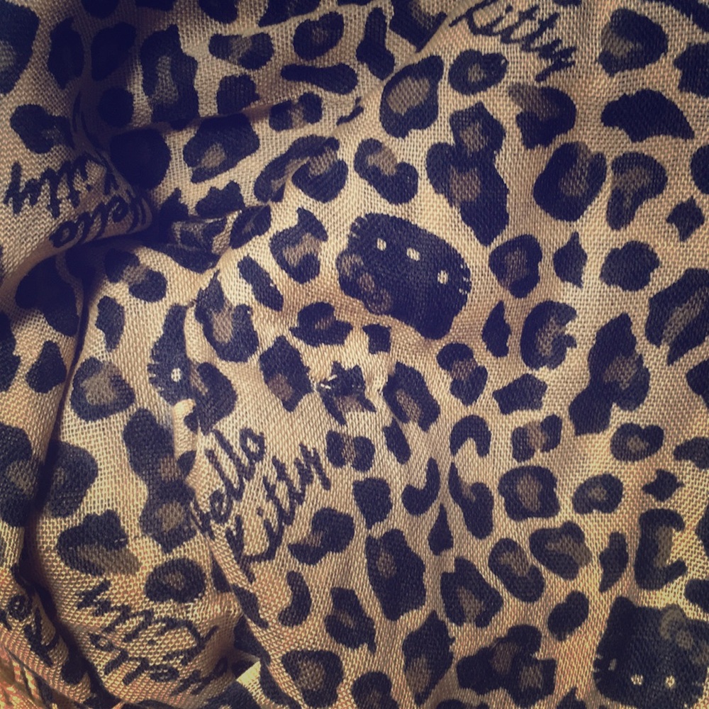 Leopard hello kitty scarf Sanrio official